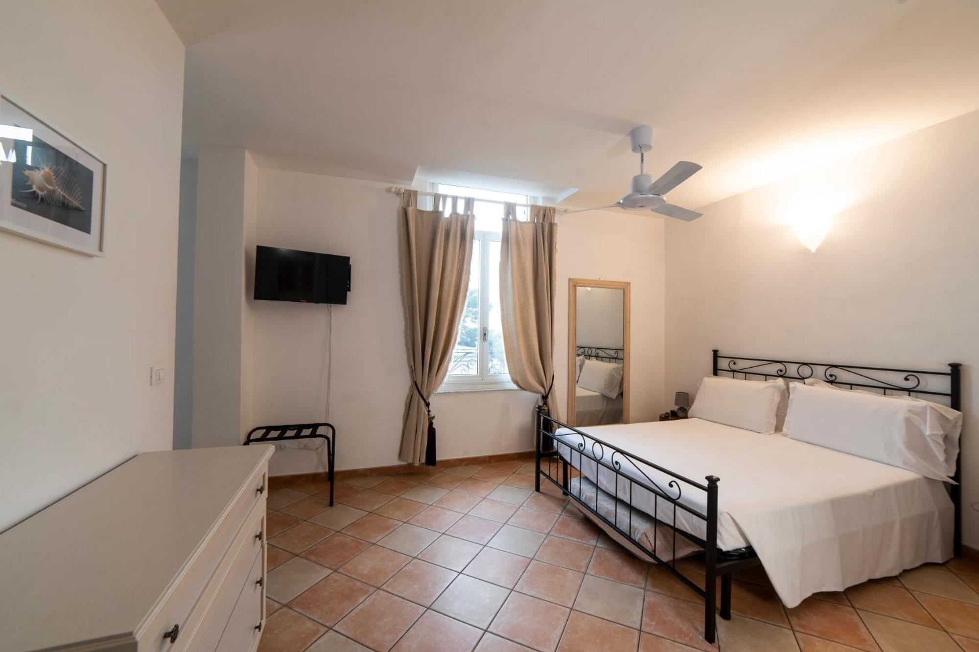 Hotel Miramare Spotorno Værelse billede